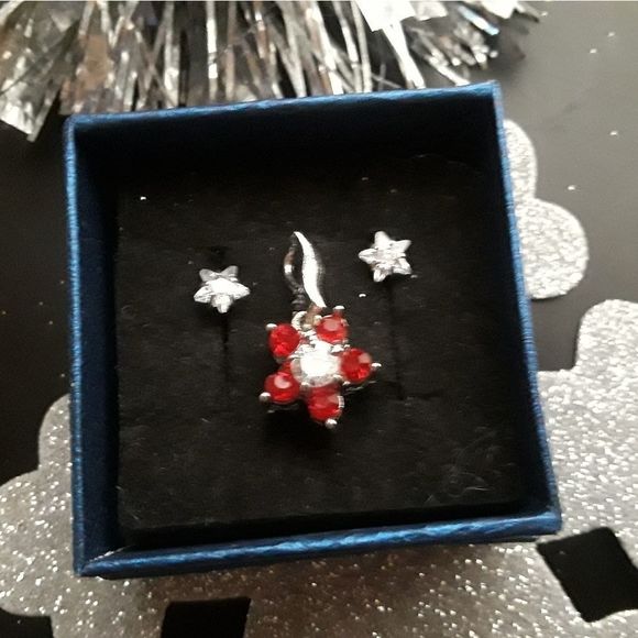 18kt White GF Topaz Pendant w/Studs - Picture 4 of 5